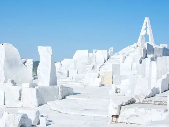 貸切観光タクシー しまなみ海道 生口島・瀬戸田を訪れる 耕三寺・未来心の丘・平山郁夫美術館＜3時間30分／1-9名／尾道＞4名参加で1名7245円～by大平交通
