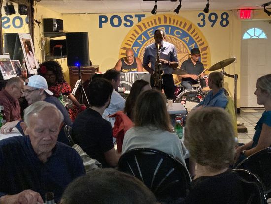 ハーレム観光　ジャズライブ鑑賞＆ハーレム地区ウォーキングツアー ＜木曜＆日曜の夜／英語ガイド＞