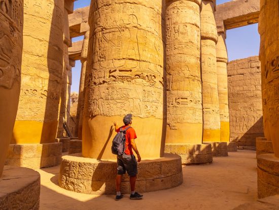 【ルクソール発  ナイル川クルーズ4泊5日】5つ星豪華客船！アブシンベル観光付きプランあり＜月・土曜出発／アスワン着＞