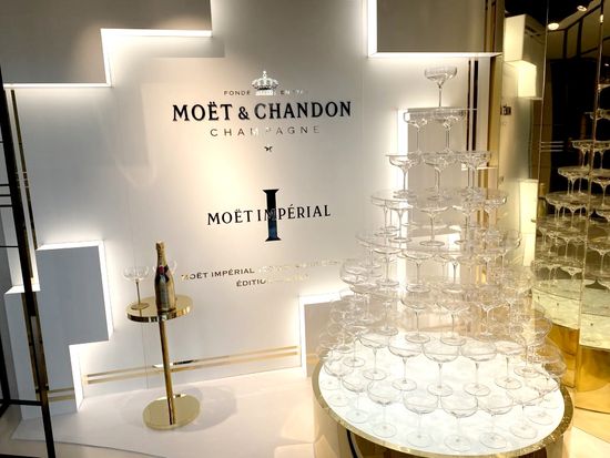 Julien_local_guide_Moet-Boutique-1024x768