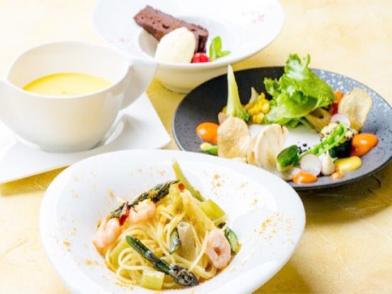 コリーナランチ