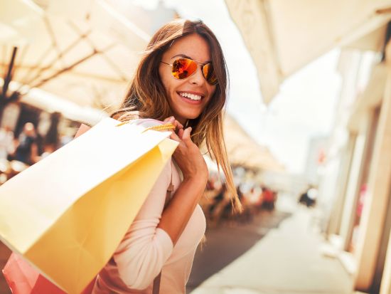 ワイケレ・プレミアム・アウトレット　格安シャトル送迎サービス　送迎場所はワイキキホテル8箇所から選べて便利！＜VIP割引クーポン付き＞