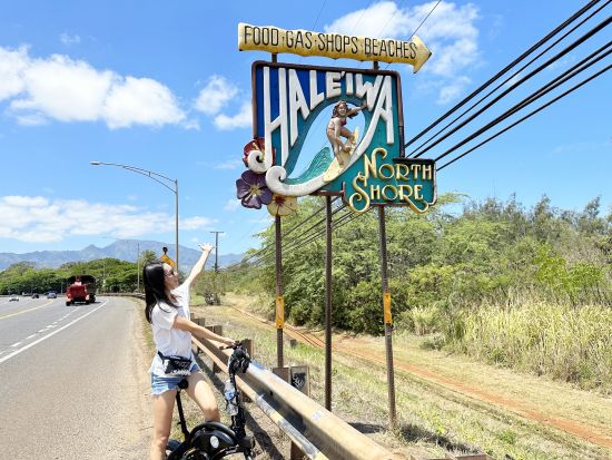 カイルア＆ハレイワ観光ツアー　選べる徒歩観光または電動自転車レンタル　ガイドが付かない自由なツアー！ブーツ＆キモズのパンケーキ事前注文可能＜7時間／送迎付き＞