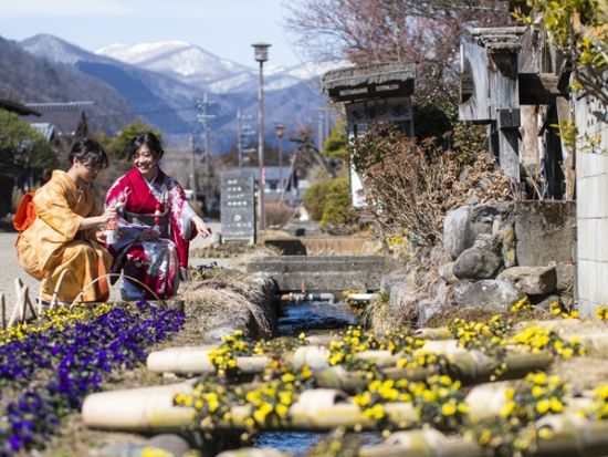 たくみの里 着物体験 ～着物姿で思い出に残る里山歩き～＜手ぶら参加OK／小学生～／群馬県みなかみ町＞