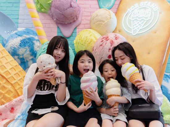 宮古島観光+ファミリーフォトツアー 家族旅行の思い出に特別なお写真を残す♪ 最高のロケーションを巡りながら撮影＜3ロケーション／最大3時間／宮古島＞