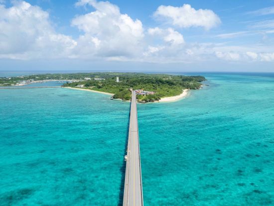 池間島の海が見える絶景サロンで宮古のスペシャルオイルトリートメント＜60分～120分/選べるフェイシャル&ヘッドスパセット＞