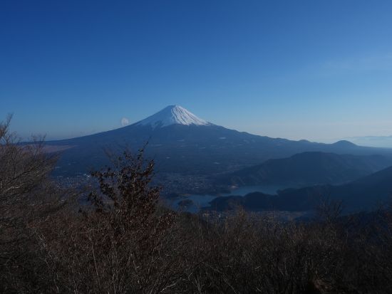 登山・トレッキングツアー 富士山の絶景と噴火の歴史を知る！写真データのサービス付＜13歳～／2名～／山梨県＞