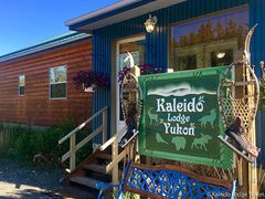 Kaleido-Lodge-Exterio-Summer-01-600