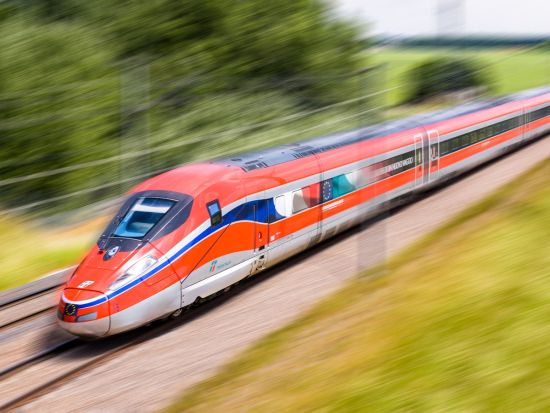 【フレッチャロッサ／イタロ】ミラノ中央駅⇒ローマ・テルミニ駅 乗車チケット事前予約＜片道／直行列車／スタンダードシート＞