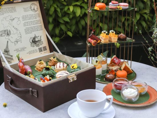 夜便でご帰国の方向け！5つ星ホテル「デザールサイゴンMギャラリーコレクション」にてマッサージorアフタヌーンティー＜ホーチミン市内ホテルお迎え＆空港お送り＞