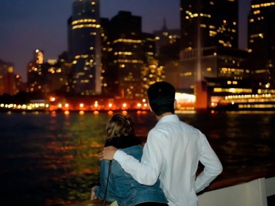 大型帆船クリッパーシティ号　ニューヨーク夜景クルーズ ＜5～10月／90分＞