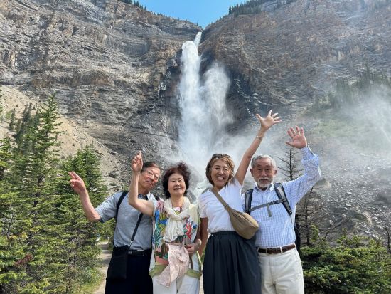 世界遺産カナディアンロッキー 四大国立公園をめぐるパッケージ　空港送迎＆2日間の終日観光 ＜5～10月／3日間～／日本語ガイド／カルガリー空港発着＞