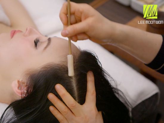 Lee Moon Won「イ・ムンウォン」漢方ヘッドスパ　日本からのリピーターも多いサロンで美髪ケア＜日本語可／江南区庁駅から徒歩1分＞