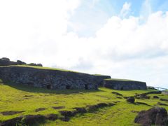 Chile_Easter Island_オロンゴ儀式村_pixta_72509406_M