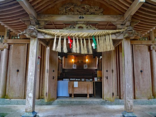 pixta_78686551_くしふる神社