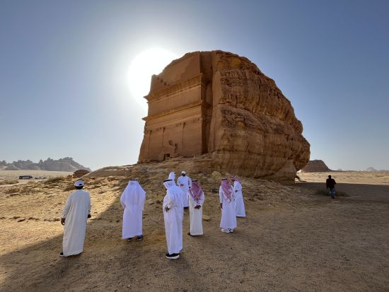 アルウラ観光の定番！世界遺産ヘグラの考古遺跡（マダイン・サーレハ）半日ツアー＜英語ガイド／アルウラ発＞