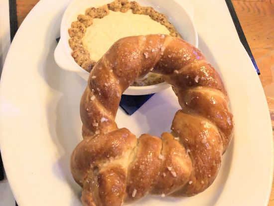 ポートランド食べ歩きツアー ダウンタウンを散策して地元の食材を使った多彩なグルメを堪能　立ち寄り5～6か所＜英語ガイド＞