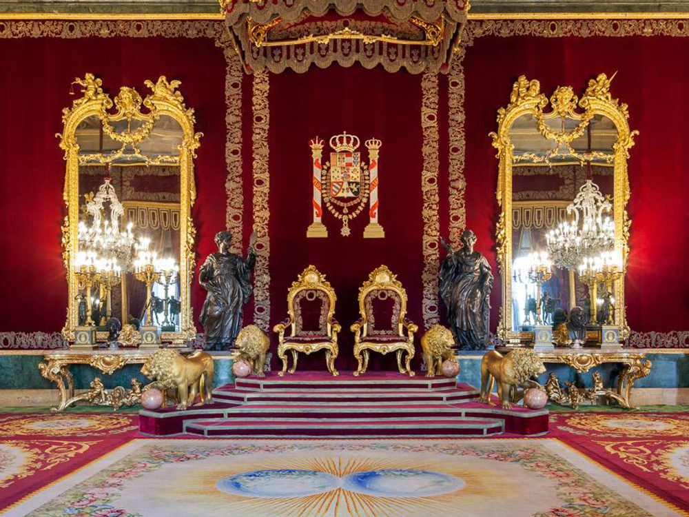 西洋美術史の専門家、公認ガイドペドロさんと行く！ マドリード王宮