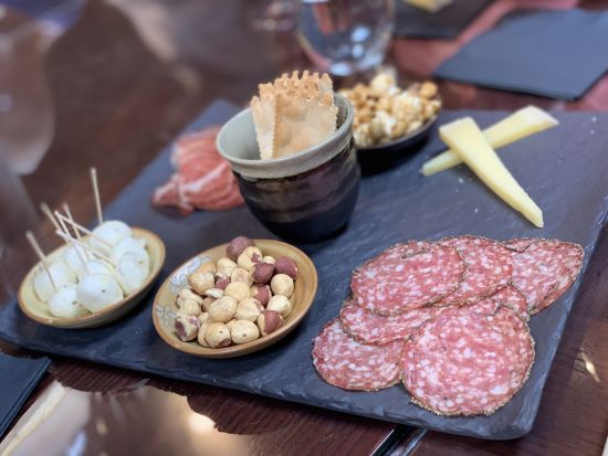 オレゴンワイン・ワイナリーめぐりツアー＜英語ガイド＞