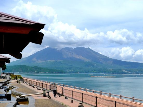 pixta_68063256_道の駅たるみず湯っ足り館