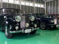 ④クラシックカーミュージアムのロールスロイスたち