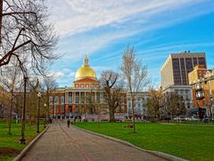 StateLibraryofMassachusetts_shutterstock_524000239
