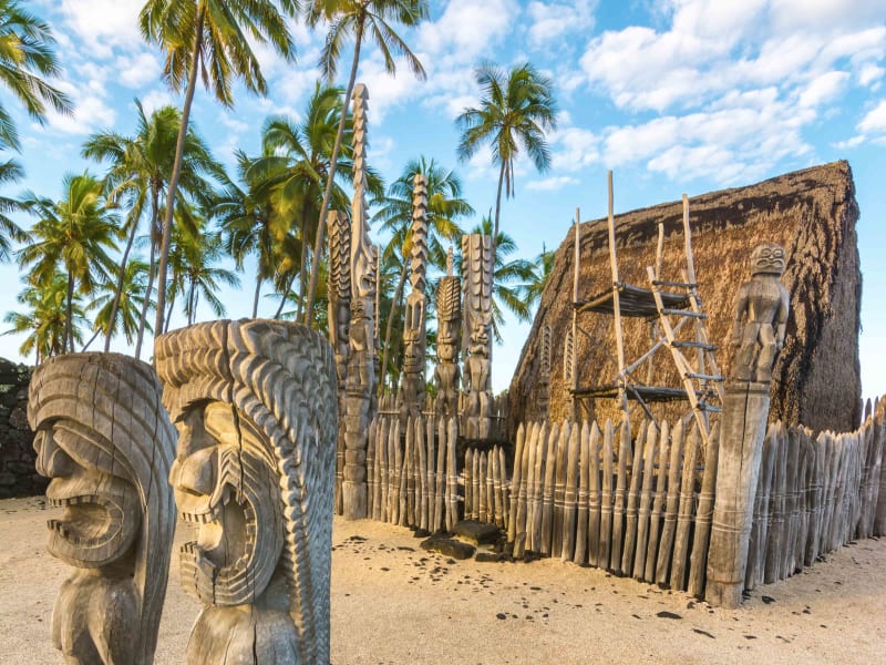 Pu'uhonua o Honaunau Park_Place of Refuges_Hawaii_shutterstock_559143529