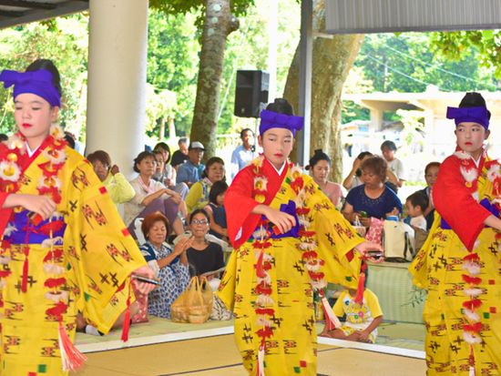 多良間八月踊り (4)