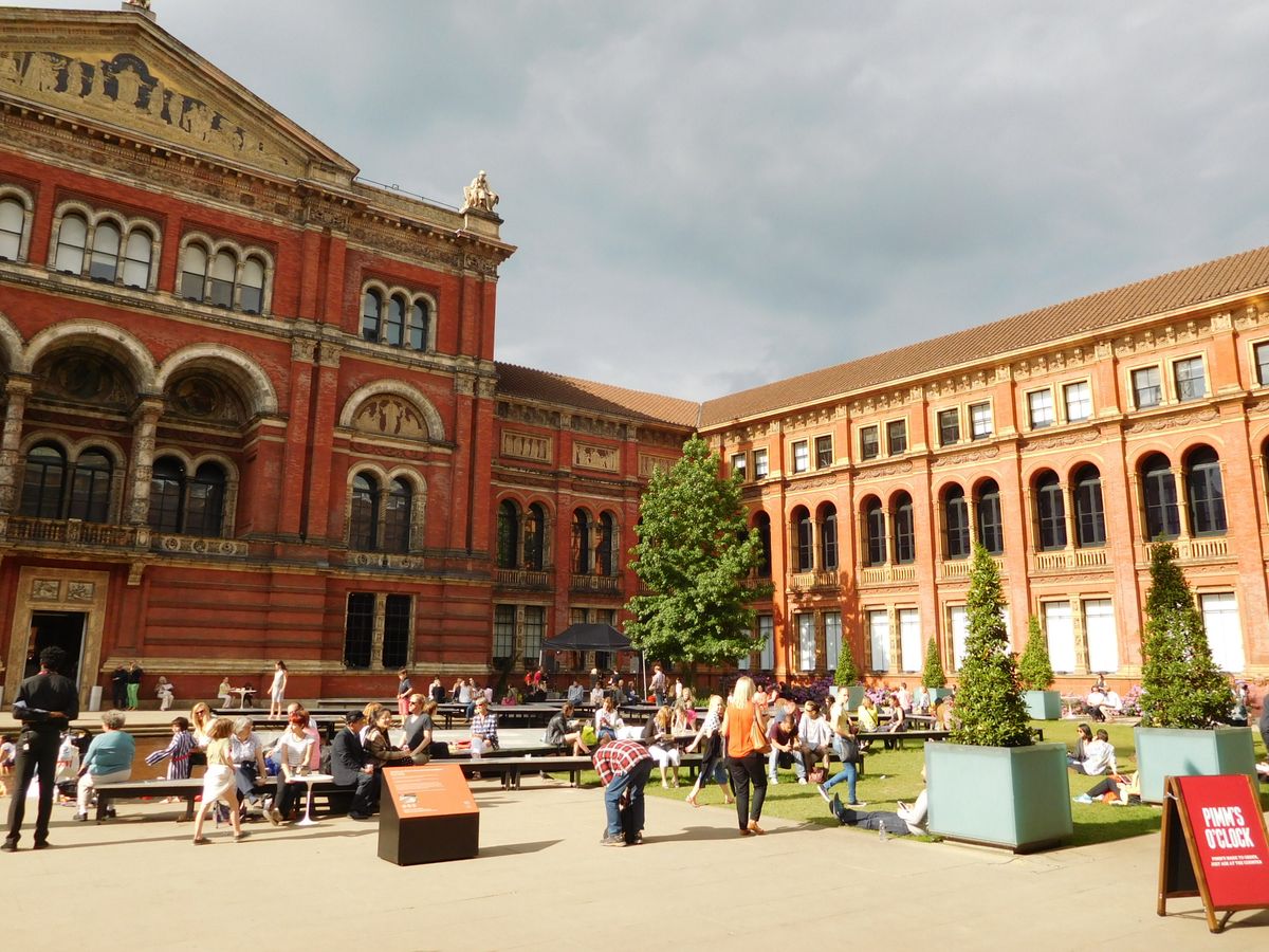 プライベート】ヴィクトリア＆アルバート博物館とロンドン自然史博物館 