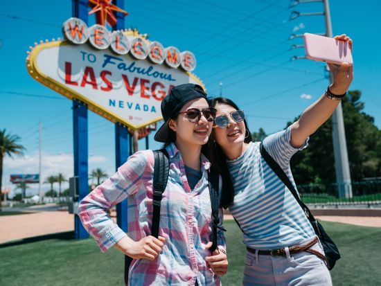 【空港送迎】ハリー・リード国際空港 ⇔ ラスベガス市内 ＜乗合／英語ドライバー＞