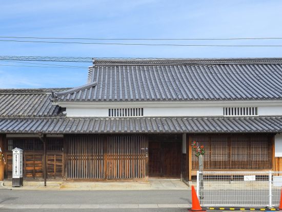 貸切観光タクシー ディープな香川を満喫！平賀源内記念館＋ジョージナカシマ記念館 他＜6時間／1-9名／高松発着＞4名参加で1名10,200円～by 平井タクシー