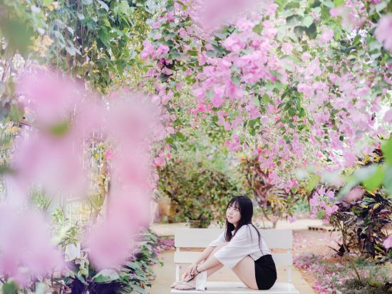 宮古島観光+カップルフォトツアー 思い出を最高の形で残せる♪ ご希望のロケーションを巡りながら2人らしい特別な写真を撮影＜3ロケーション／最大3時間／宮古島＞