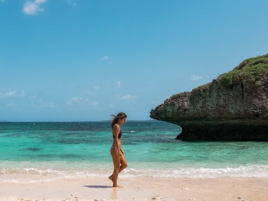 宮古島観光フォトツアー 映え写真間違いなし 宮古島人気のスポットで観光しながら思い出に残る最高な瞬間を撮影＜1～3ロケーション／最大3時間／宮古島＞