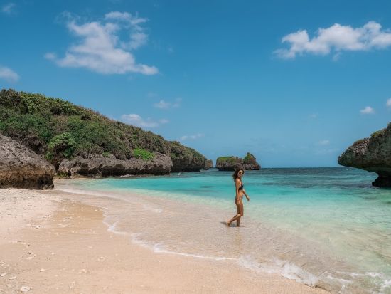 宮古島観光フォトツアー 映え写真間違いなし 宮古島人気のスポットで観光しながら思い出に残る最高な瞬間を撮影＜1～3ロケーション／最大3時間／宮古島＞