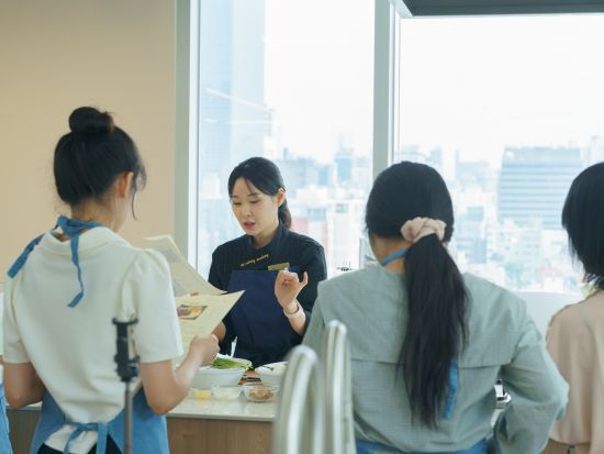 韓国語レッスン＆料理教室パッケージ　韓国語学院ハングルパークアカデミー　留学気分で韓国の旅がさらに充実 ＜江南駅1番出口徒歩約5分＞