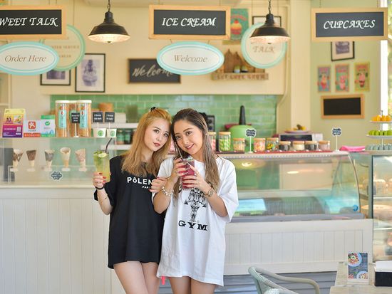 HelloActivity-1200x780