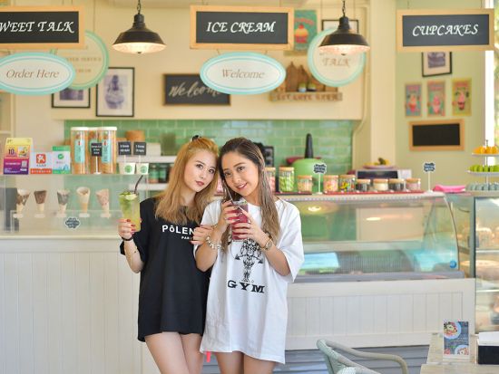 プーケット フォトジェニックツアー☆象＆トラとの写真撮影可　プロカメラマン同行オプションあり＜民族衣装撮影付／往復送迎／英語ドライバー／貸切＞