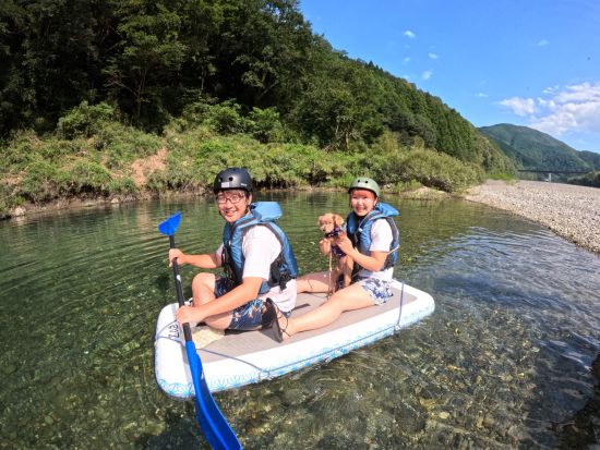 【愛犬連れOK】SUPとカヌーを融合させた「ZAB」ツアー 愛犬と一緒に仁淀川を水上散歩 5歳～参加OK＜3時間／午前 or 午後／3～11月／越知町＞