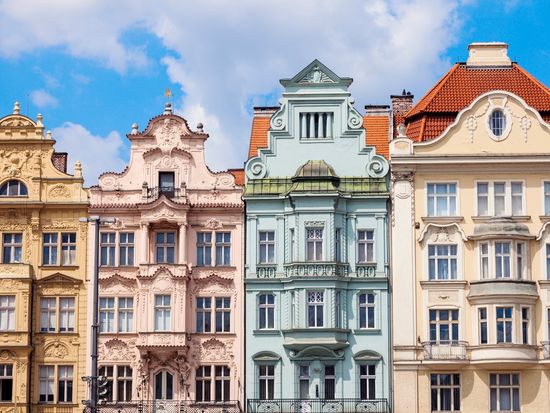 Square_of_the_Republic_in_Pilsen_pixta_45547426_M