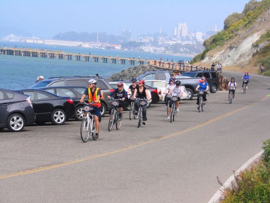 サンフランシスコ＆サウサリート サイクリングツアー　アルカトラズ島入場券付き ＜2日間／英語ガイド＞