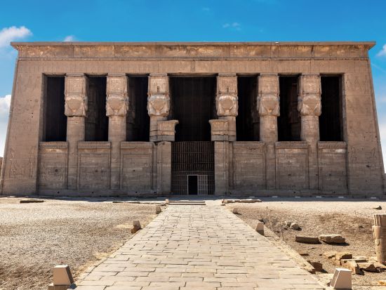 【プライベート】聖地アビドス遺跡 セティ1世葬祭殿＆デンデラ ハトホル神殿 日帰り観光＜昼食付／日本語または英語ガイド／チップ込／ルクソール発＞