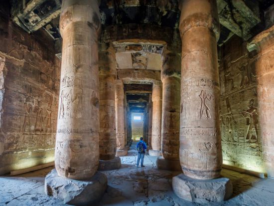 【プライベート】聖地アビドス遺跡 セティ1世葬祭殿＆デンデラ ハトホル神殿 日帰り観光＜昼食付／日本語または英語ガイド／チップ込／ルクソール発＞