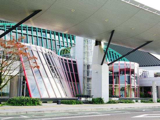 貸切さぬきうどんタクシー 本場のうどん名店巡り 片道は空港送迎選択可＜2・3・5時間／1-4名／高松発着＞4名参加で1名3,400円～ by 平井タクシー