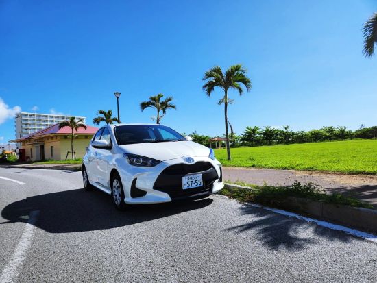 【カーレンタル】リーズナブルにお安くレンタカー予約！余計な手続きなしでお気軽に利用可能 那覇空港からの送迎あり＜最大10名乗り／1泊2日～／那覇＞