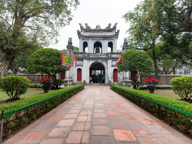 Vietnam_Hanoi_Temple of Literature_shutterstock_204451687