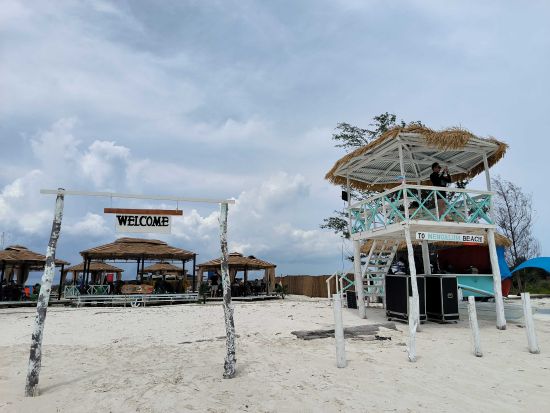 ムンガルム島　シュノーケリングツアー ＜昼食付き／日本語ガイド／コタキナバル発＞