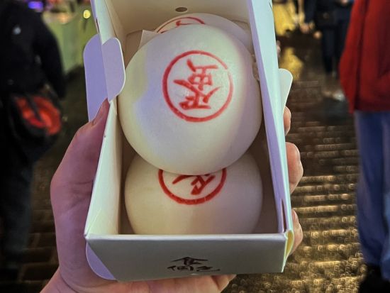 ソーホーグルメウォーキングツアー　夕刻のロンドンで食べ歩き＜英語＞