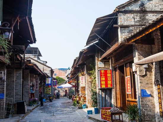 9129085_115334325000_2