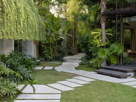 トゥラ ウェルネス「TULA Wellness by the Amala」自然派スパ！ホテル内のプールやシャワーも利用可能で帰国日にも◎＜スミニャック地区＞