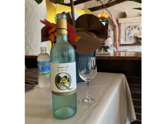 山梨 1日6名限定！甲府ワインポート ドメーヌQ ワイナリースタッフの解説付きでワイナリーを見学！ウェルカムドリンク＋コースランチ＆ワイン5種付き＜甲府市＞